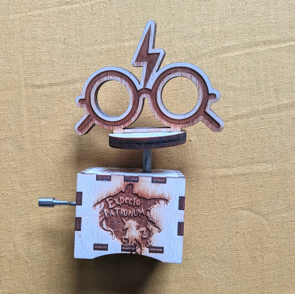 Harry Potter Music Box, Hedwig's Theme